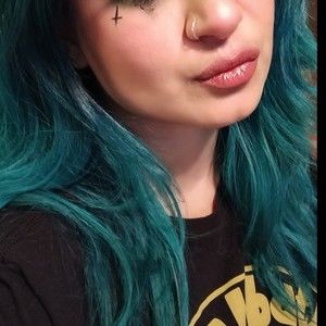 Meet your Posher, Posh